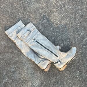 VINTAGE STEVE MADDEN BOOTS